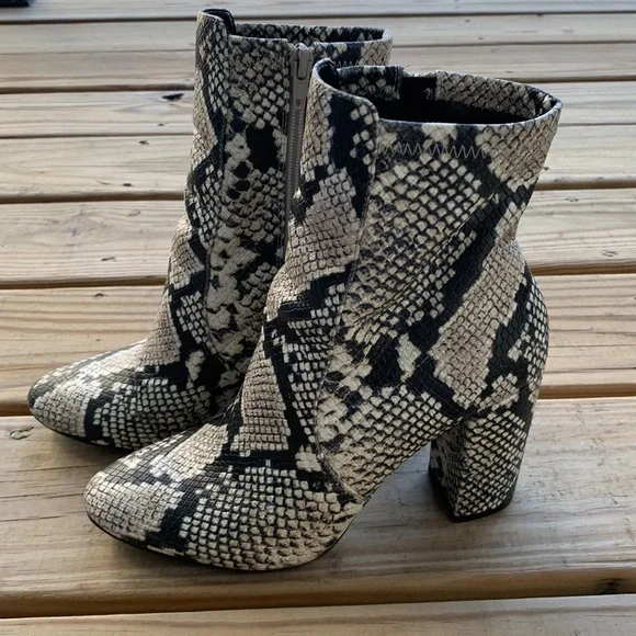 ALDO Aurella Ankle Boot - Picture 4 of 7